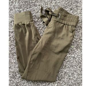 Dynamite Sacha Belted Jogger Pants NWOT